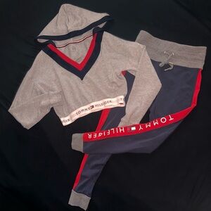 Tommy Hilfiger 2 piece set